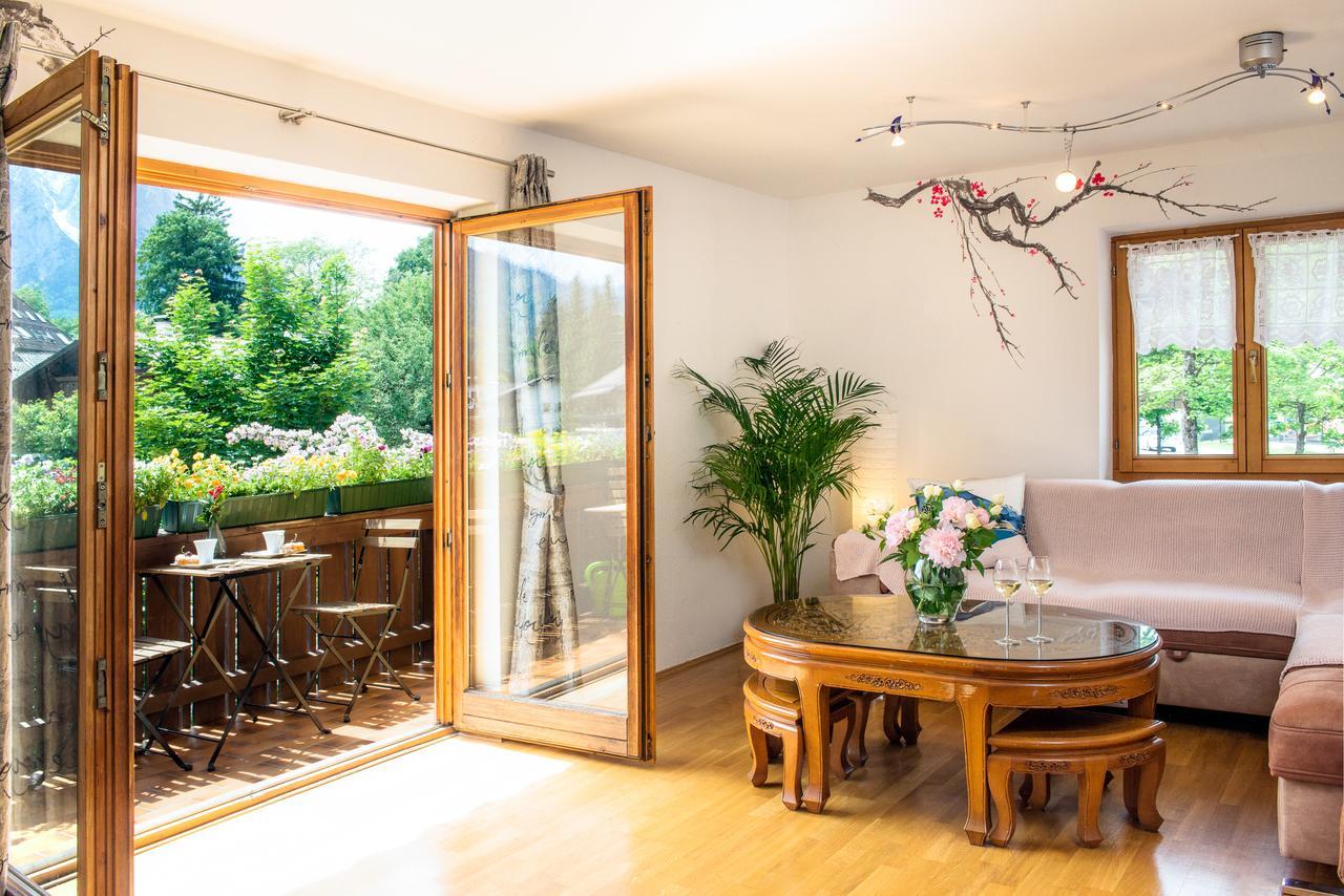 Fantastic Mountains Apartment Garmisch-Partenkirchen Bagian luar foto